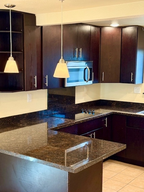 Primary Photo - Fourth Circle