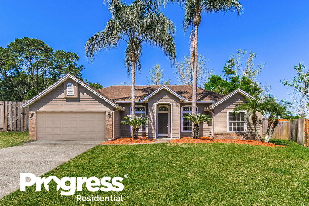 Foto principal - 1819 Burgess Hill Dr E