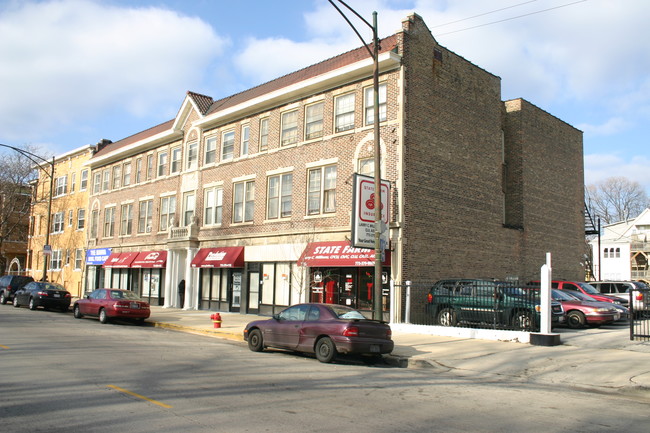 Building Photo - 5938 W Lake St