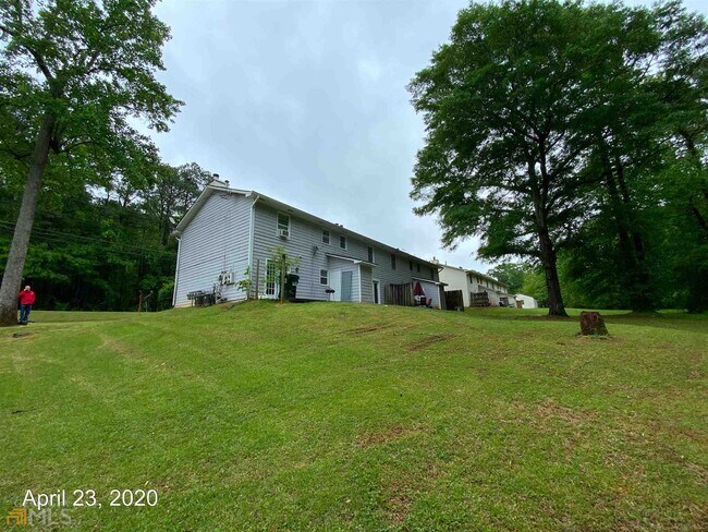 Building Photo - 78 Mt Moriah Rd