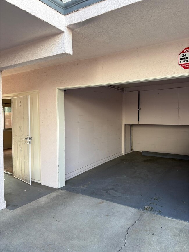 Foto del edificio - 3337 Helms Ave