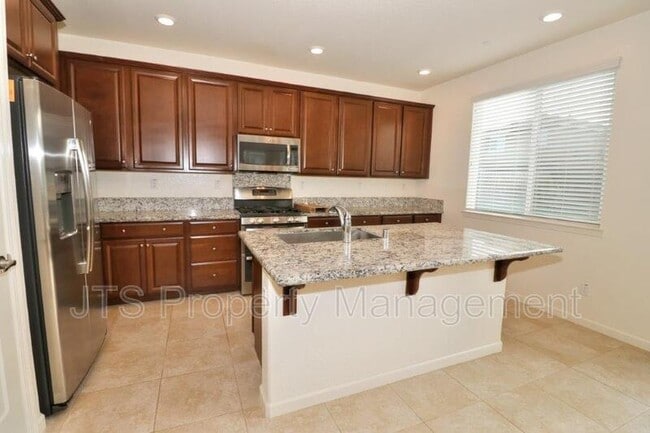 Building Photo - 5122 Mossy Stone Way