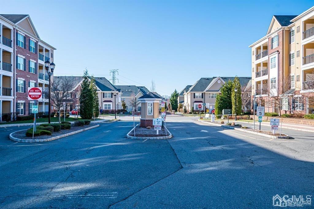 524 Doral Ct, Piscataway, NJ 08854 Condo for Rent in Piscataway, NJ