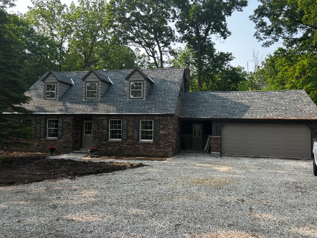 Foto del edificio - 27831 Homestead Rd