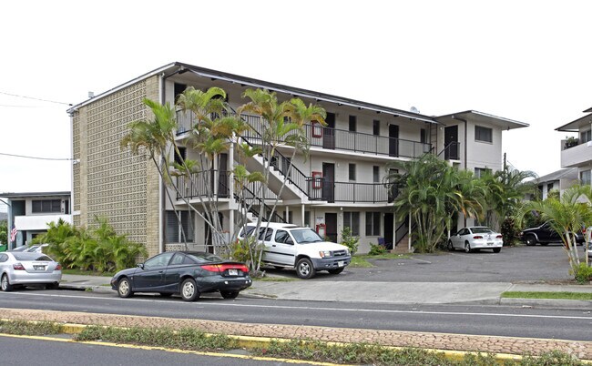 Building Photo - 82 Kihapai St