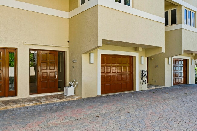 Foto del edificio - 4535 Coquina Rd