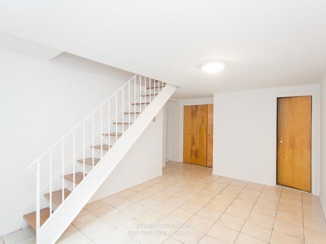 Building Photo - 51 E 95th St