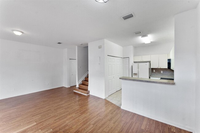 Building Photo - 1407 S Santa Catalina Cir