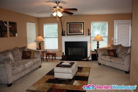 Foto del edificio - 7287 Laurel Creek Dr