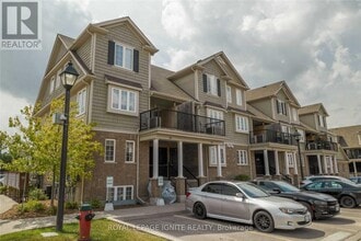 Building Photo - 15-315 Carere Crescent