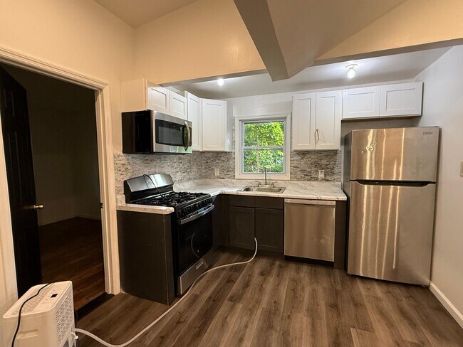 Foto del edificio - 87 Sylvan Trail