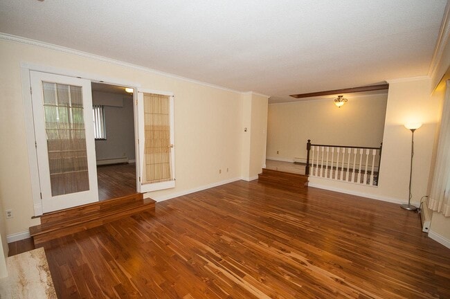 Building Photo - 2135 Kirkstone Rd