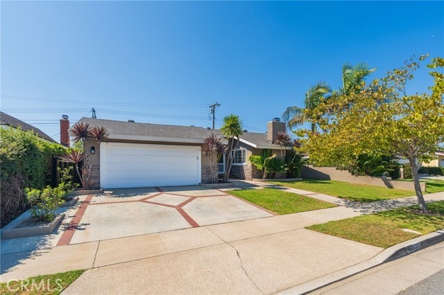 Building Photo - 15871 Belfast Ln