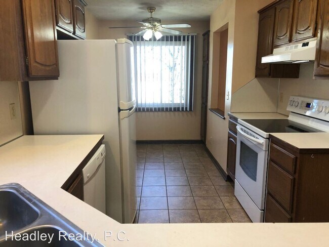 Building Photo - 2 br, 1 bath House - 12902 S 28th Ave