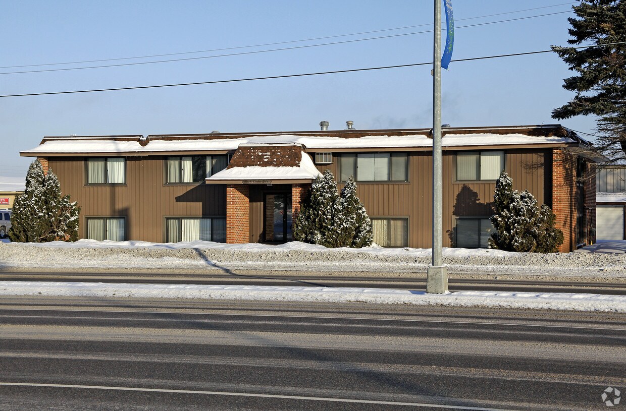 111 3rd St NE, Waite Park, MN 56387 Apartments in Waite Park, MN