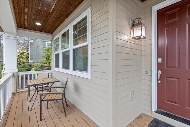 Foto del edificio - 9826 NW Justus Ln