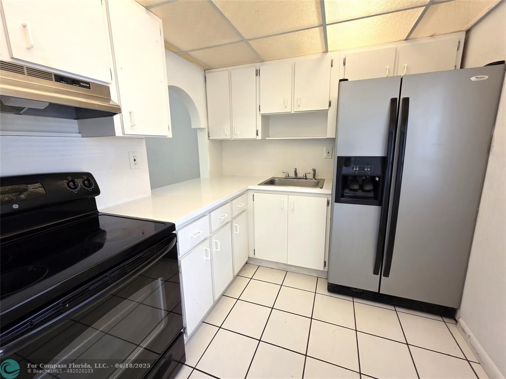 Photo - 505 NW 177th St-104-104
