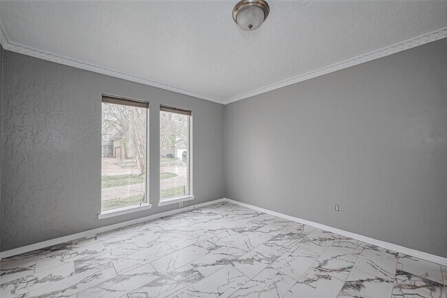 Foto del edificio - 4015 Black Locust Dr