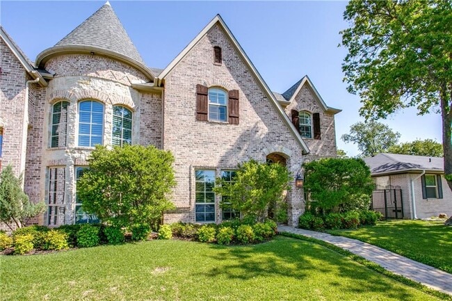 Building Photo - 6405 Del Norte Ln
