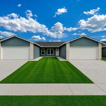 Building Photo - 11446 W 35th St S