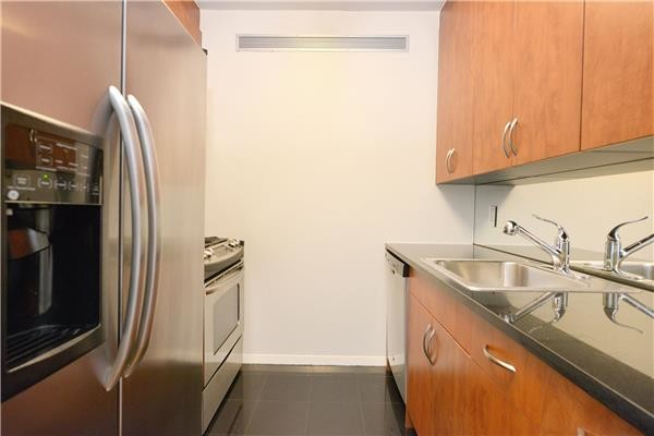 Foto del edificio - 420 East 61st Street
