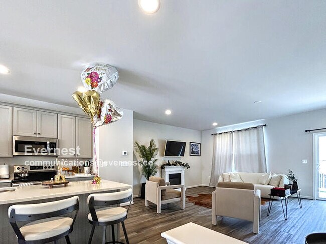 Foto del edificio - 3817 Drayton Ct