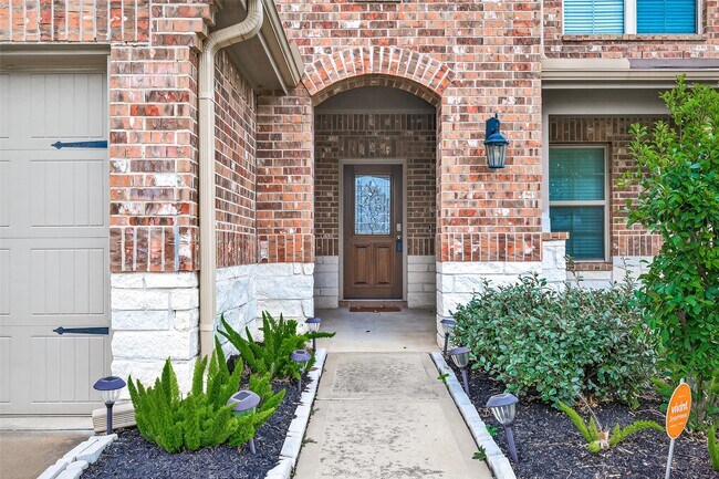 Building Photo - 18343 Stablewood Manor Trail