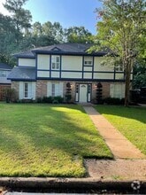 Building Photo - 2058 Shadow Rock Dr