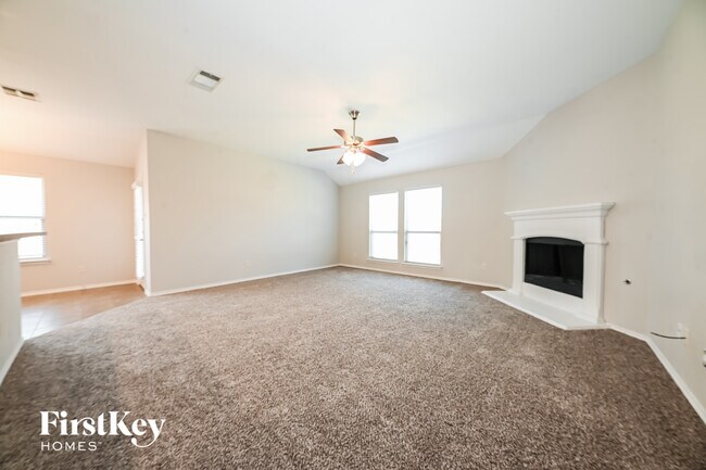 Foto del edificio - 202 Patriot Pkwy