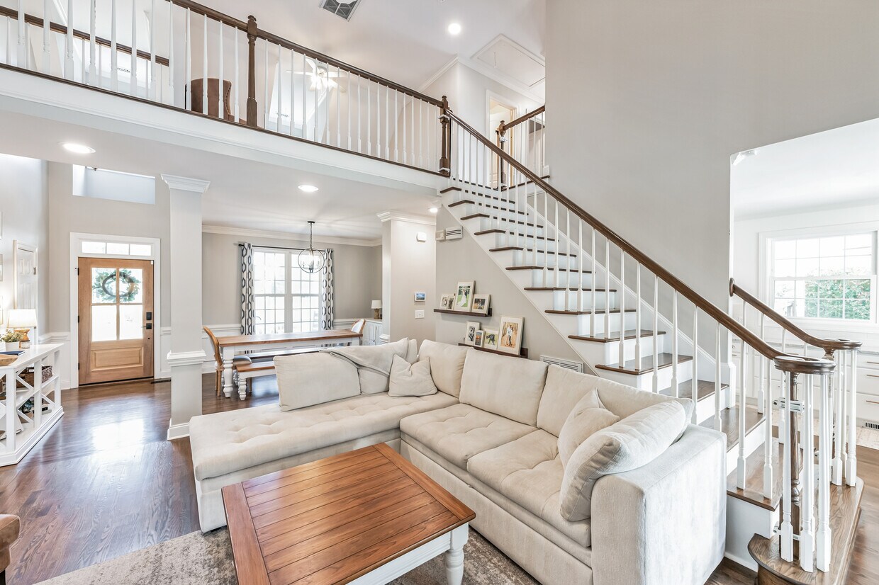 Foto principal - 8009 Burgwyn Ln