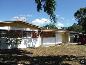 Building Photo - 4955 Melissa Dr