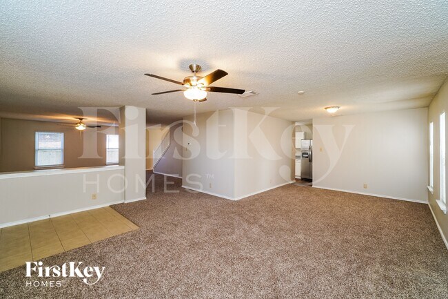 Foto del edificio - 1618 Richland Hills Dr