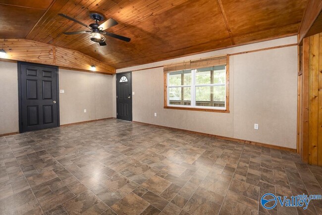 Building Photo - 2063 Baker Mountain Rd