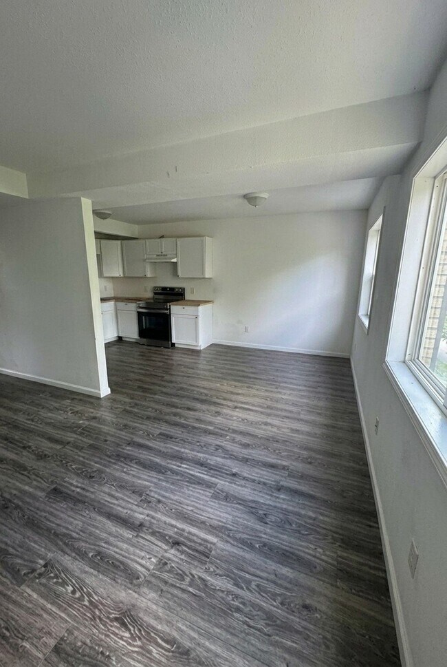 Foto del edificio - 2034 Catalpa Dr.