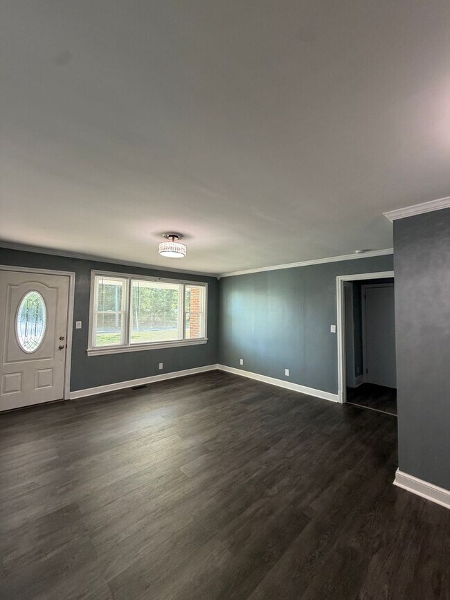 Foto del edificio - 2 Bed 2 Bath Home on Westover