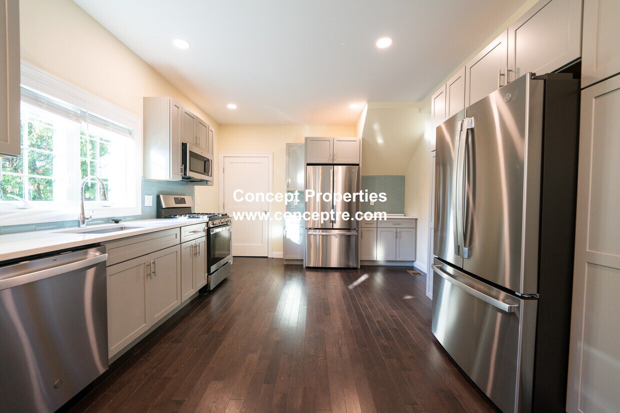 62 Bradbury Ave Unit 621, Medford, MA 02155 Condo for Rent in Medford