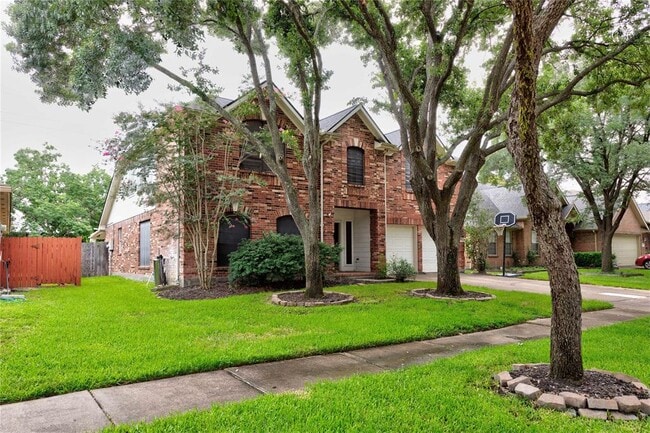 Building Photo - 2306 Millerton Ln