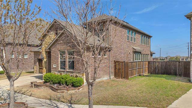 Building Photo - 5205 Canary Pl