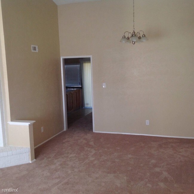 Foto del edificio - 3904 Longmeadow Way