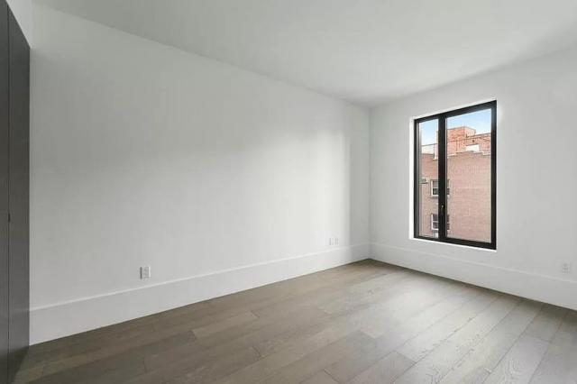 Building Photo - 2 bedroom in Brooklyn NY 11249