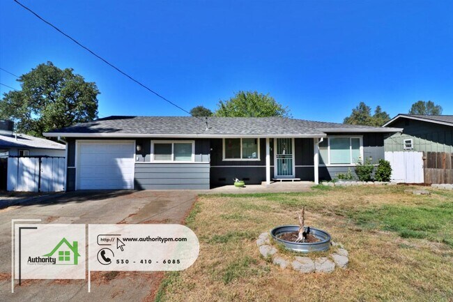 Building Photo - 2158 Deerfield Ave
