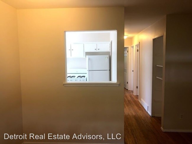 Building Photo - 3 br, 1.5 bath House - 19149 Revere St
