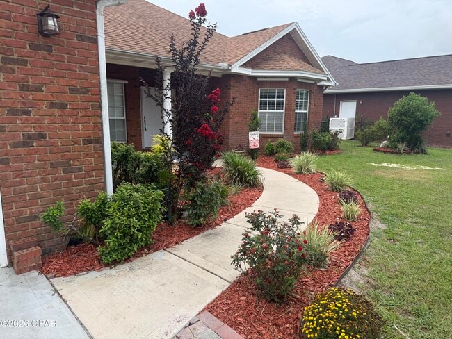 Building Photo - 3719 Bay Tree Rd