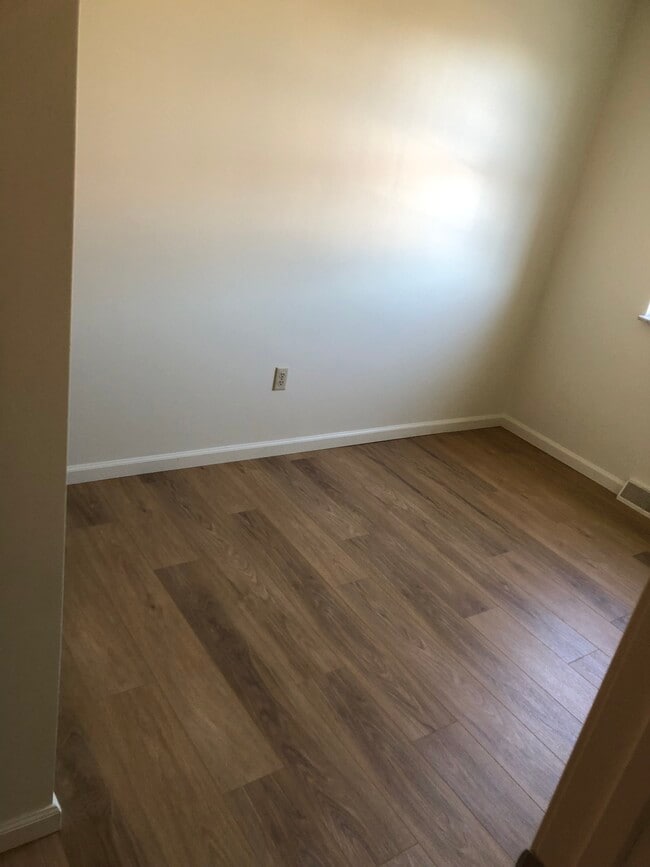 3 Lincoln Pl, Whitehall, PA 18052 Townhome Rentals in Whitehall PA