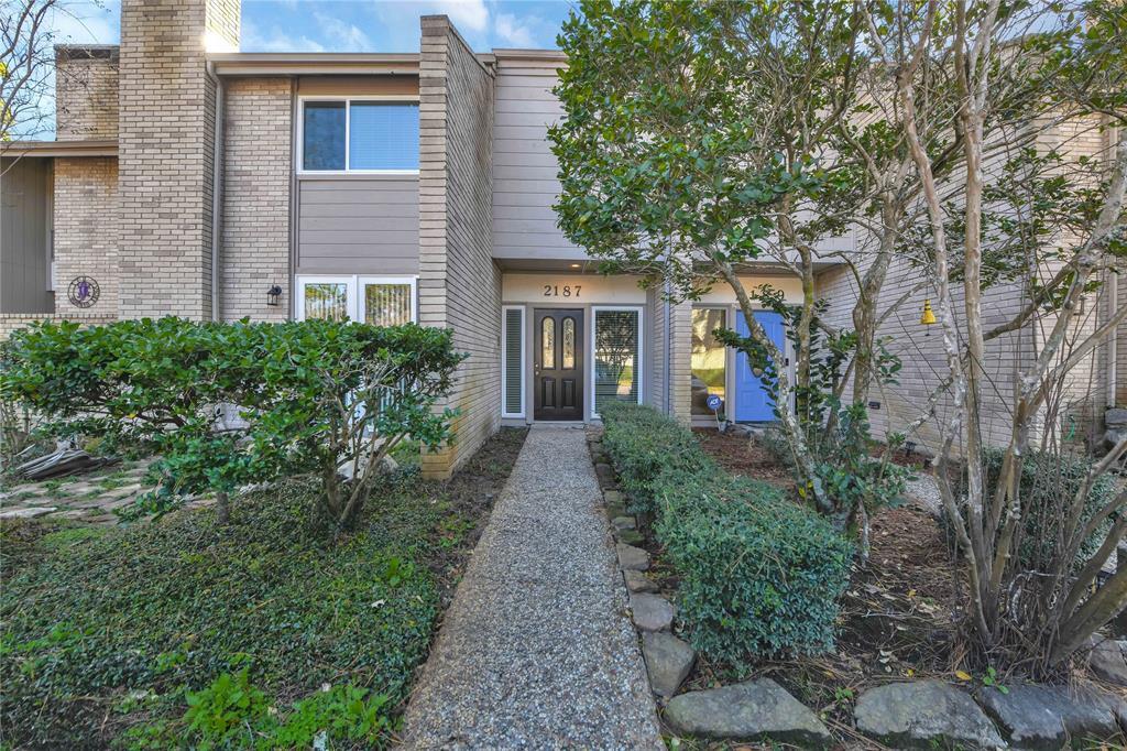 2187 Lake Village Dr, Humble, TX 77339 Condo for Rent in Humble, TX