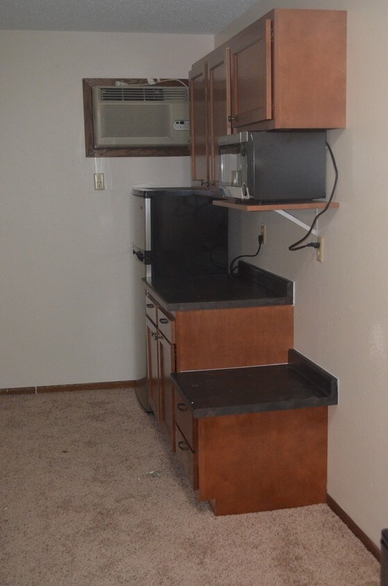 Interior - 708 29th St N