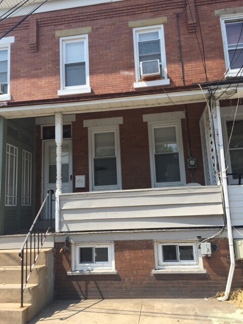 Foto del edificio - HOUSE FOR RENT (MERCER COUNTY) TRENTON NJ-...
