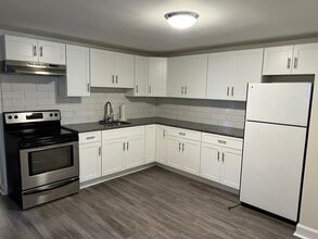 Building Photo - 45 Sturgis St