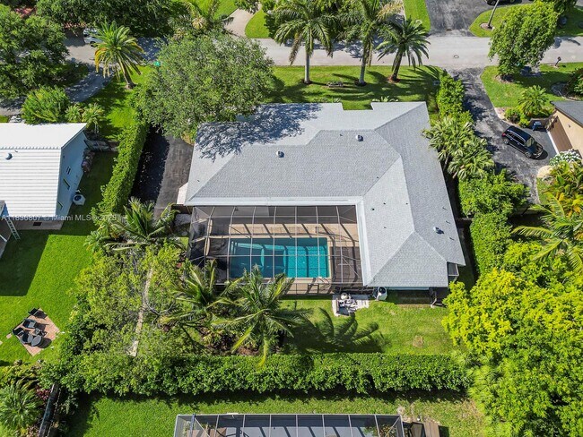 Building Photo - 7800 SW 181st Terrace