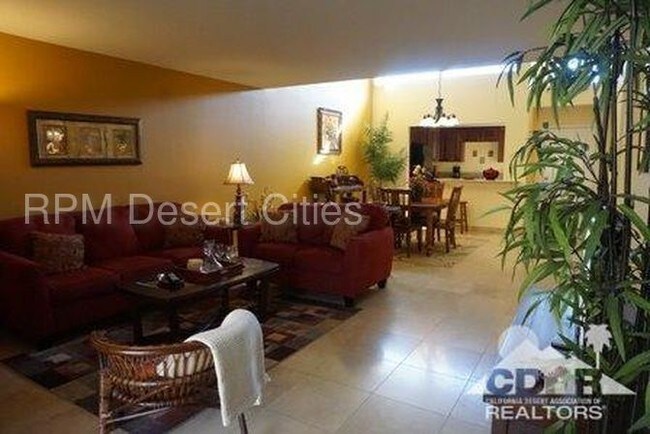 Building Photo - Great Indian Hills Home